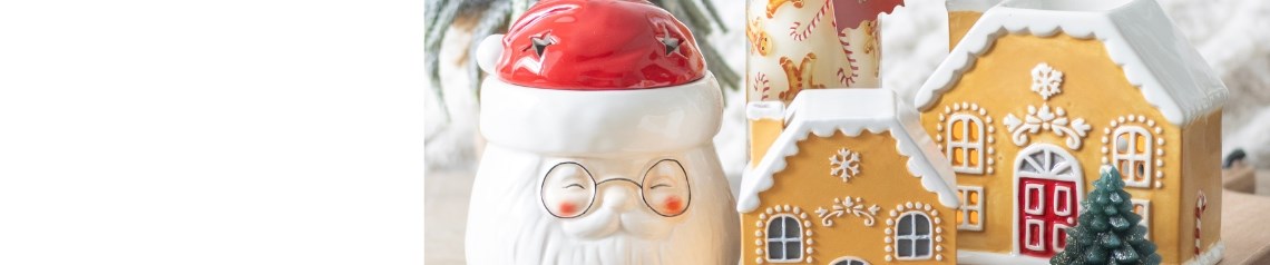 Wholesale traditional Christmas decorations and festive homeware. Classic red and green seasonal stock.