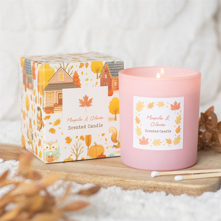 Bougie parfumée à l'érable et au clou de girofle