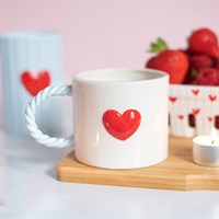 Taza «Love You Heart» con asa retorcida