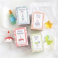 24 kappaleen lasinen juhlakoristepaketti esittelytelineellä