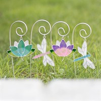 Set of 12 Pond Dipping Suncatcher Stakes in Display
