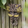 Väggplakett med Green Man och snirkligt skägg